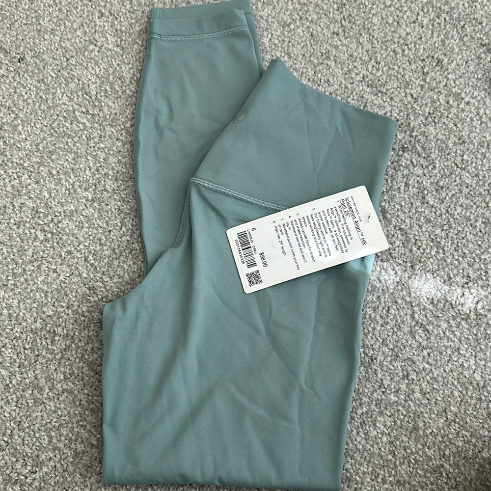 Brand new Lululemon Align HR Pant 25” in Crater Blue